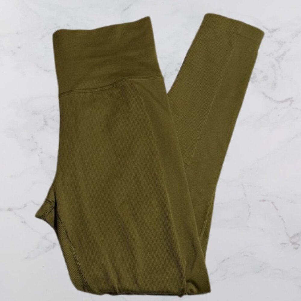 Athleta Aurora Seamless Tight Ultra High Rise Green Size M